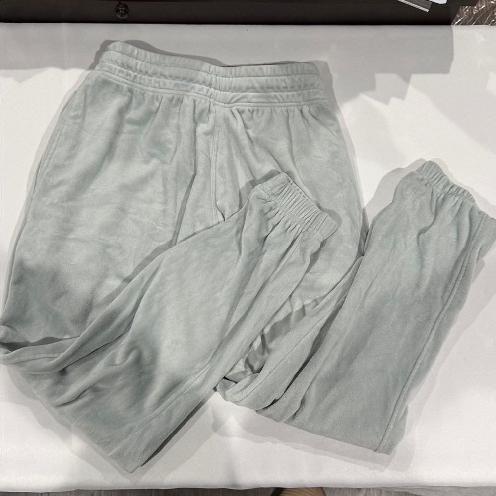 Mono B velvet sage Joggers. Size small. - Picture 2 of 3